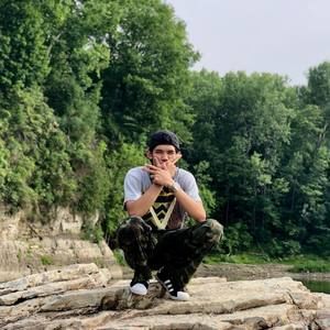 Meet your Posher, Hirun